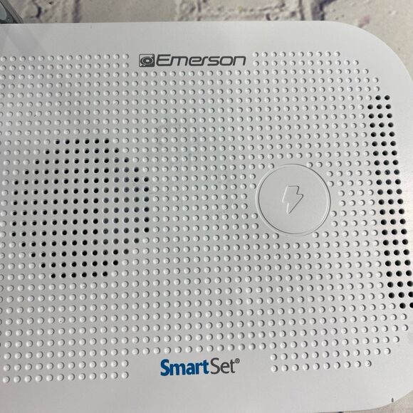 Emerson Weather Band Dual Alarm Clock Radio SmartSet WBS12 15W Wireless Charger - Picture 4 of 9